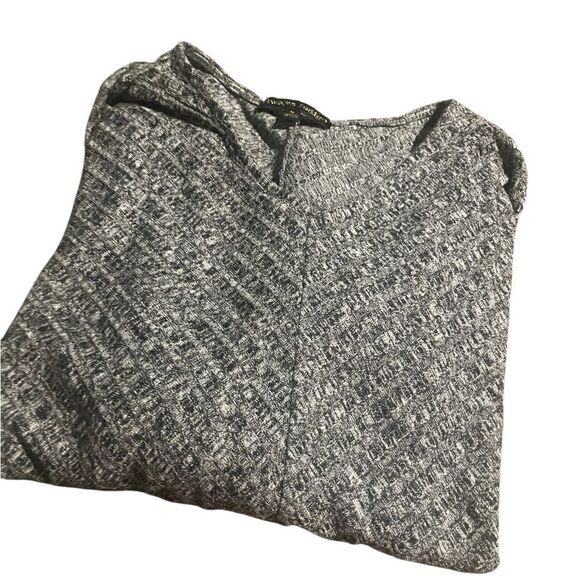 Always Indigo size small Gray Textured Long Sleeve Top like new - Picture 2 of 2